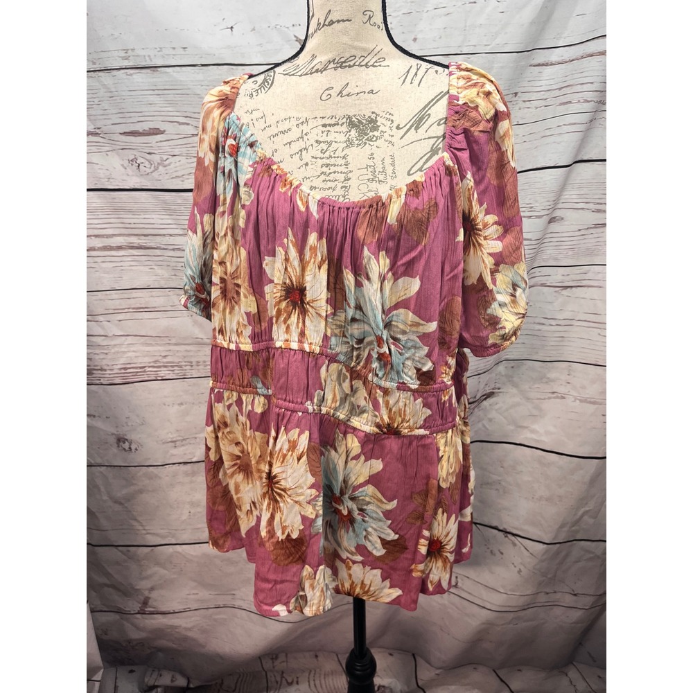 Maurices Women 3X Floral Babydoll Top Berry Pink Sunflower Smocked Peplum NWT